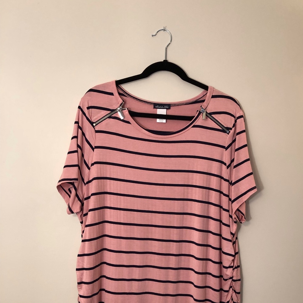 Women’s Plus size Top
